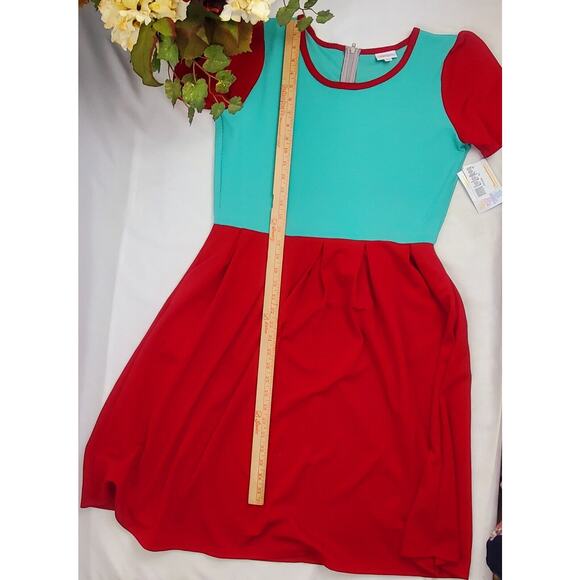 NWT LuLaRoe Amelia XL Dress Red Green Zippered Pockets Womens Size Christmas - Picture 3 of 10